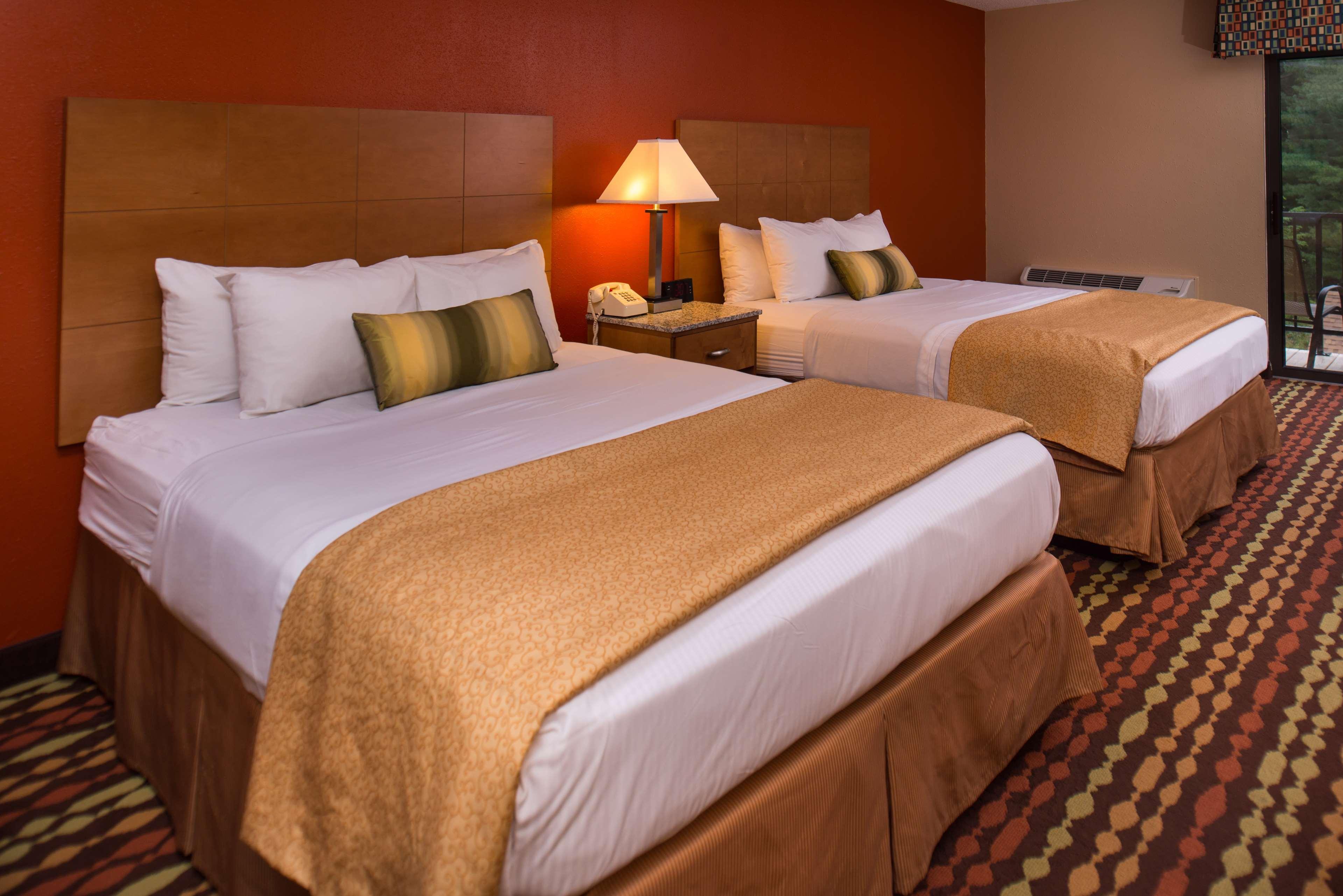 Best Western Ambassador Inn & Suites Wisconsin Dells Dış mekan fotoğraf