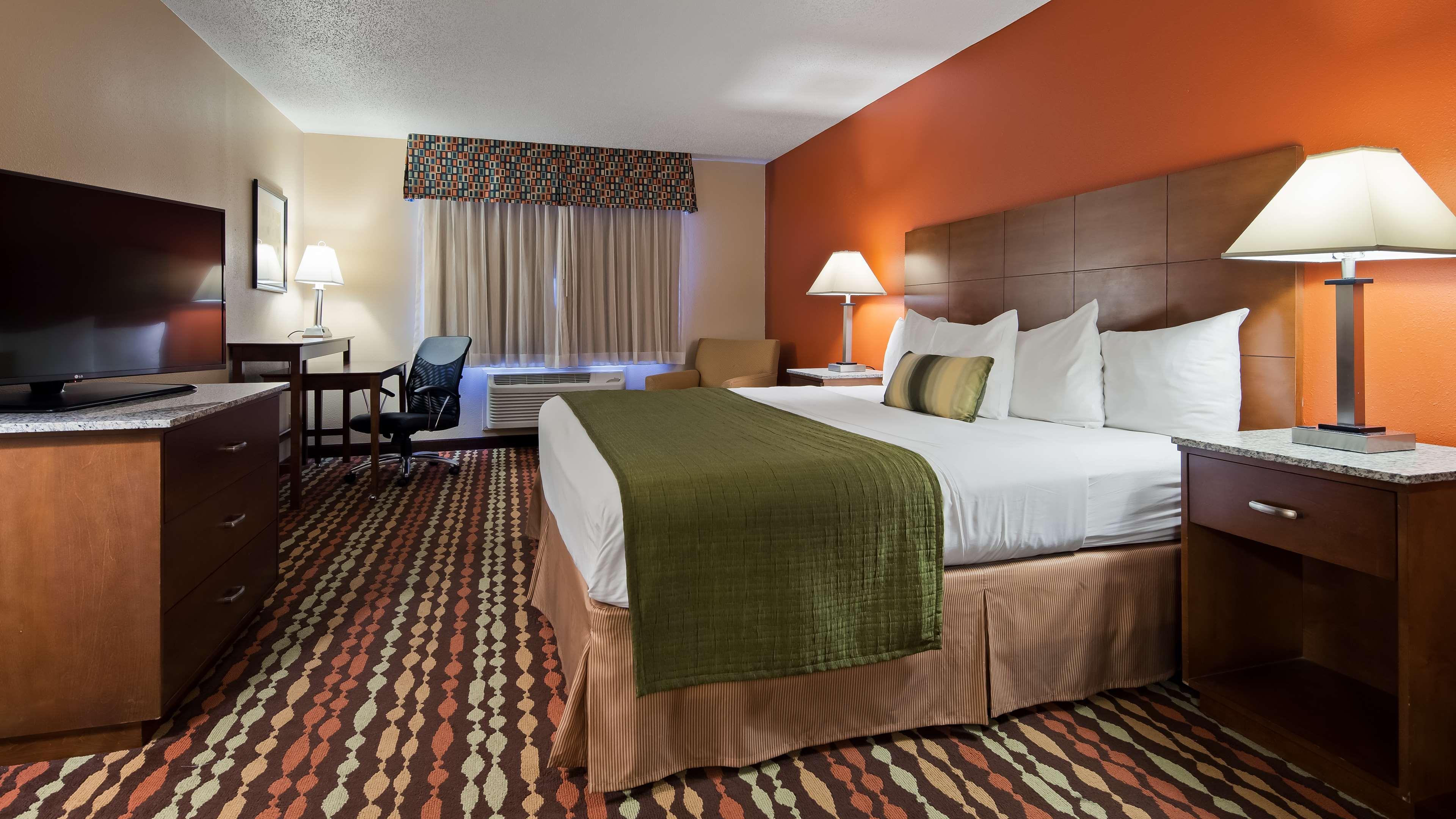 Best Western Ambassador Inn & Suites Wisconsin Dells Dış mekan fotoğraf