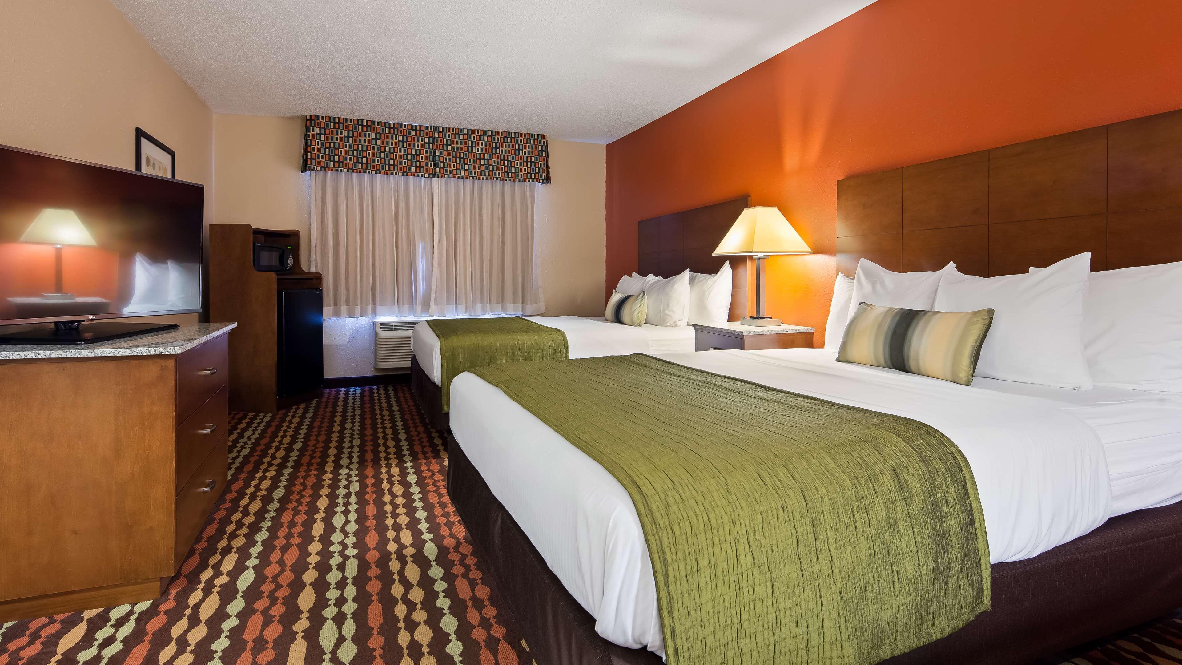Best Western Ambassador Inn & Suites Wisconsin Dells Dış mekan fotoğraf