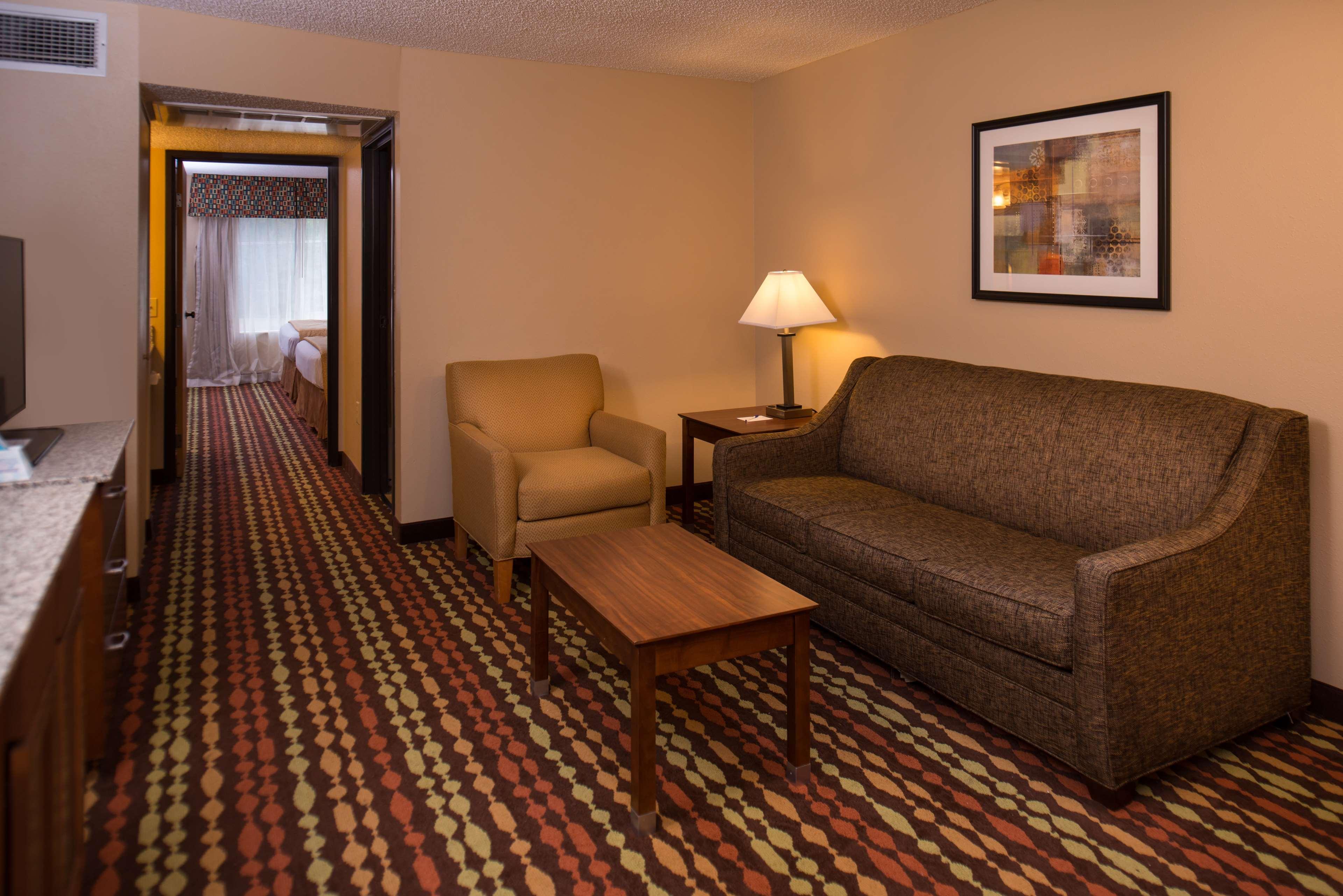 Best Western Ambassador Inn & Suites Wisconsin Dells Dış mekan fotoğraf