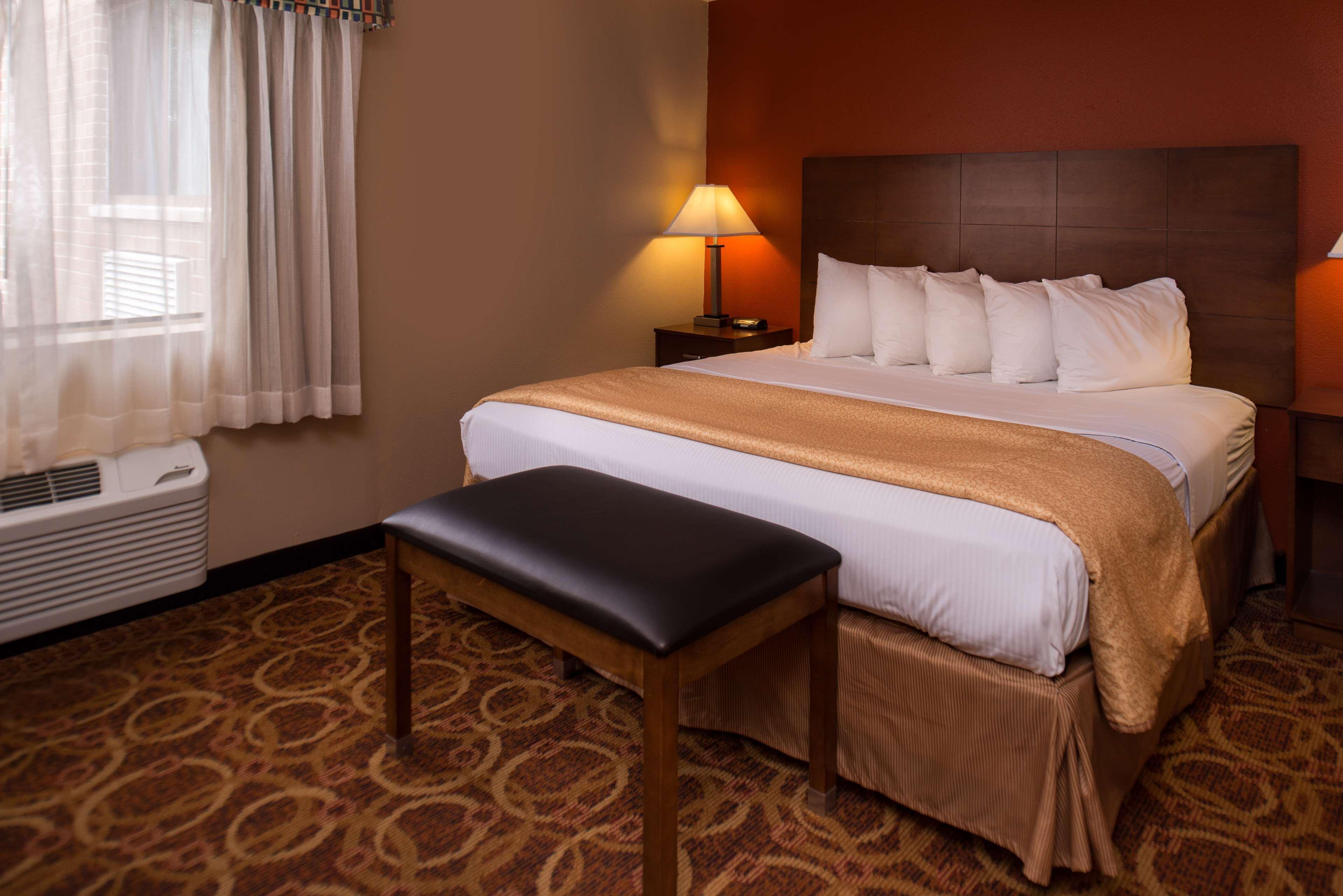 Best Western Ambassador Inn & Suites Wisconsin Dells Dış mekan fotoğraf