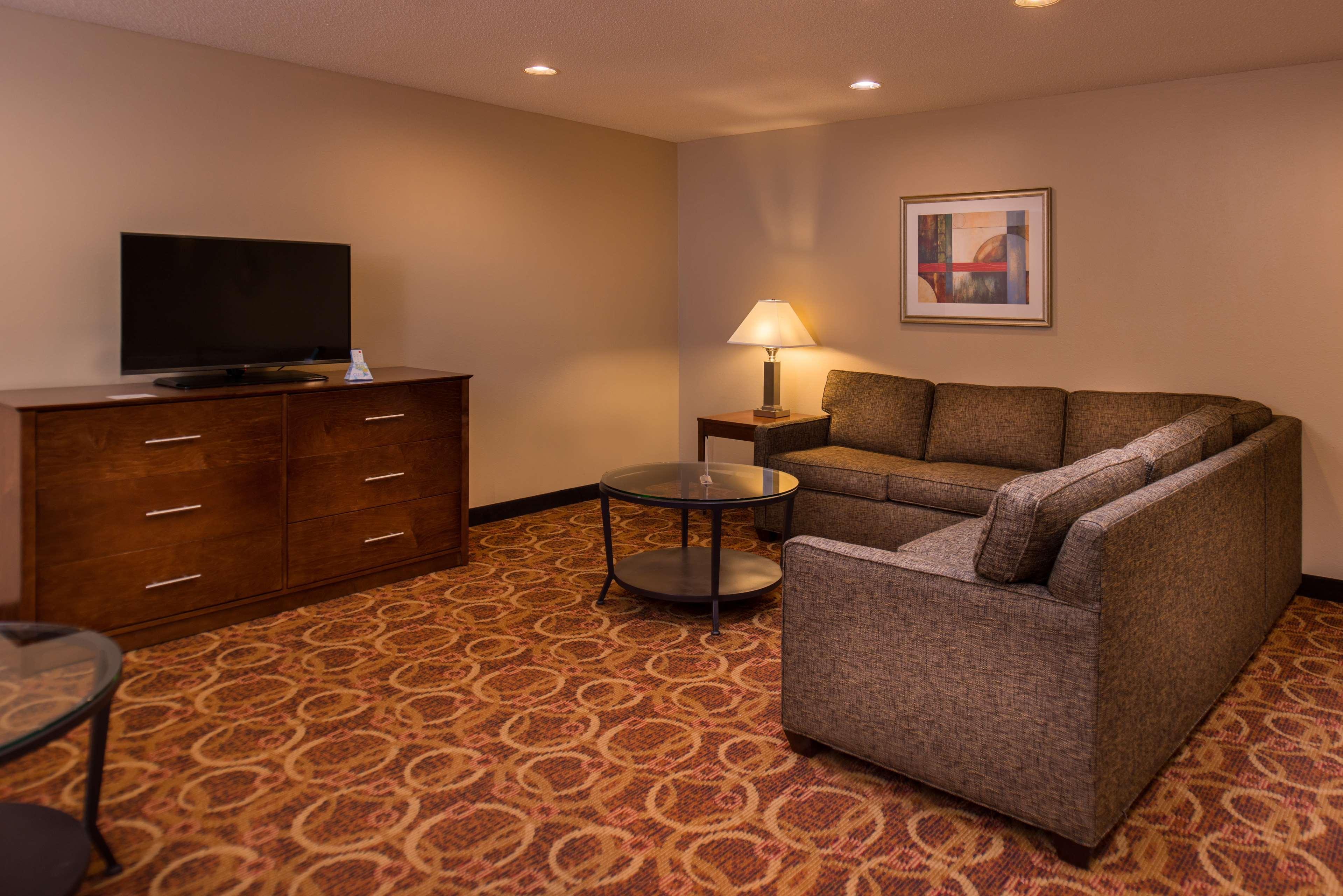 Best Western Ambassador Inn & Suites Wisconsin Dells Dış mekan fotoğraf