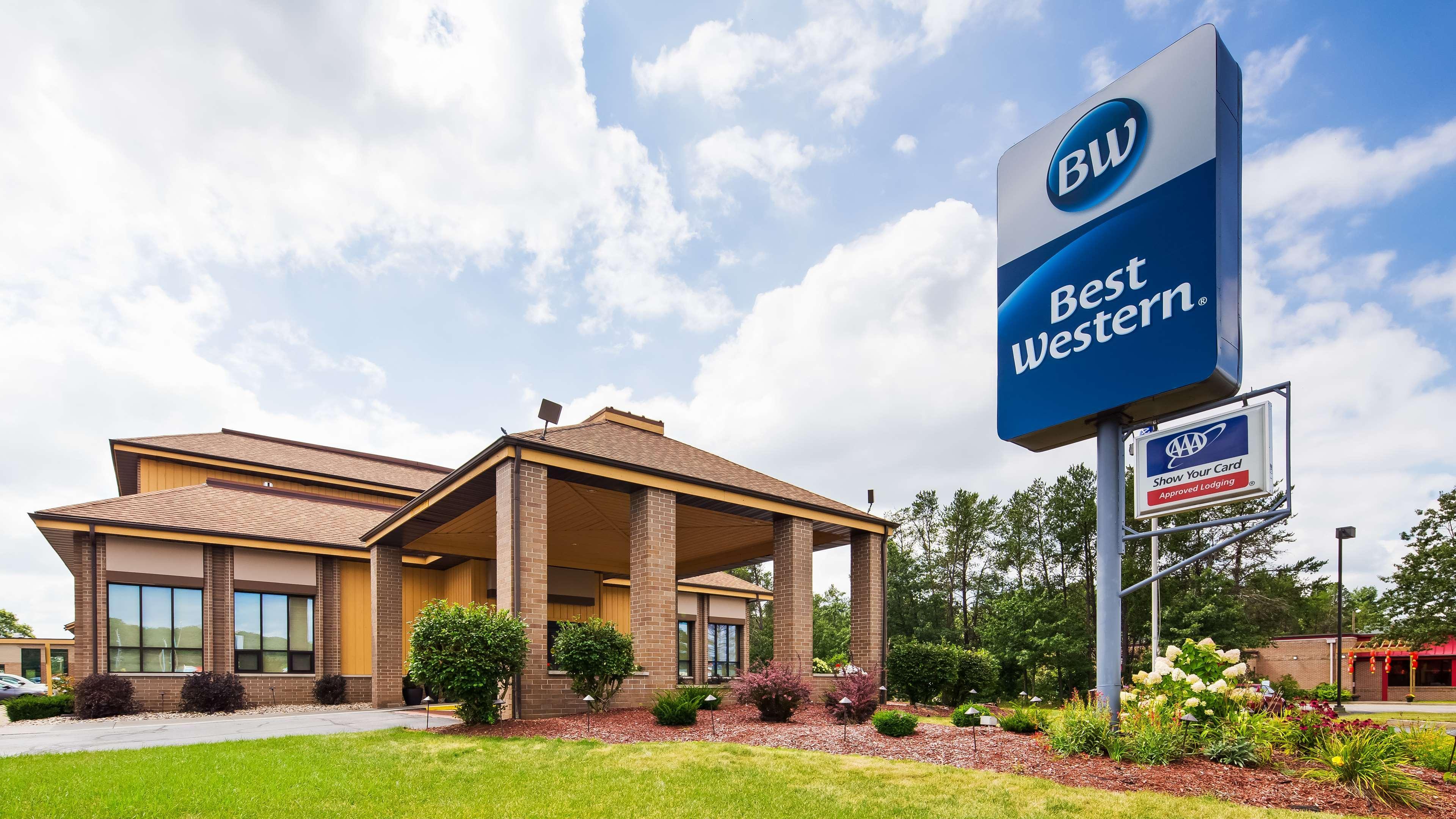 Best Western Ambassador Inn & Suites Wisconsin Dells Dış mekan fotoğraf