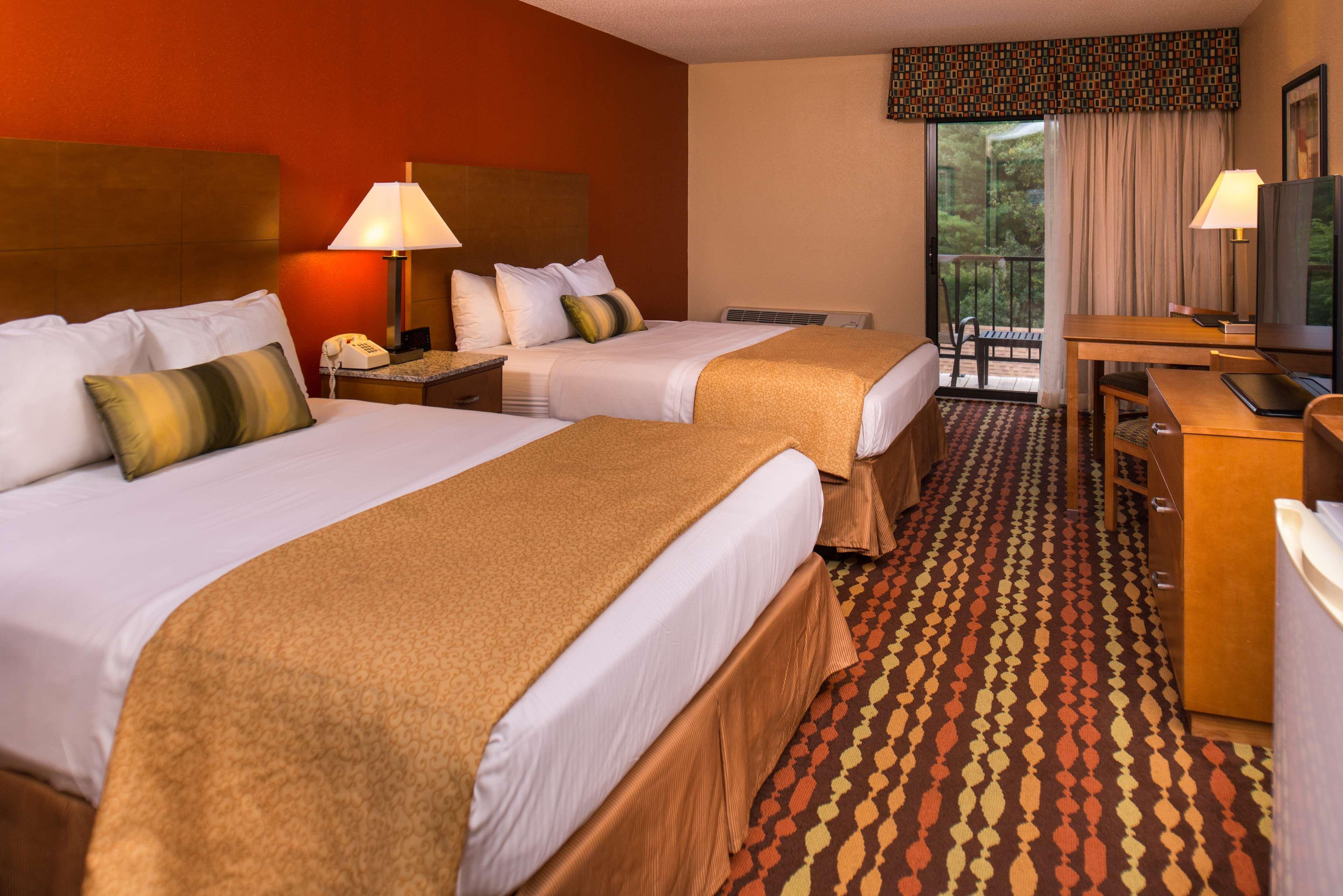 Best Western Ambassador Inn & Suites Wisconsin Dells Dış mekan fotoğraf